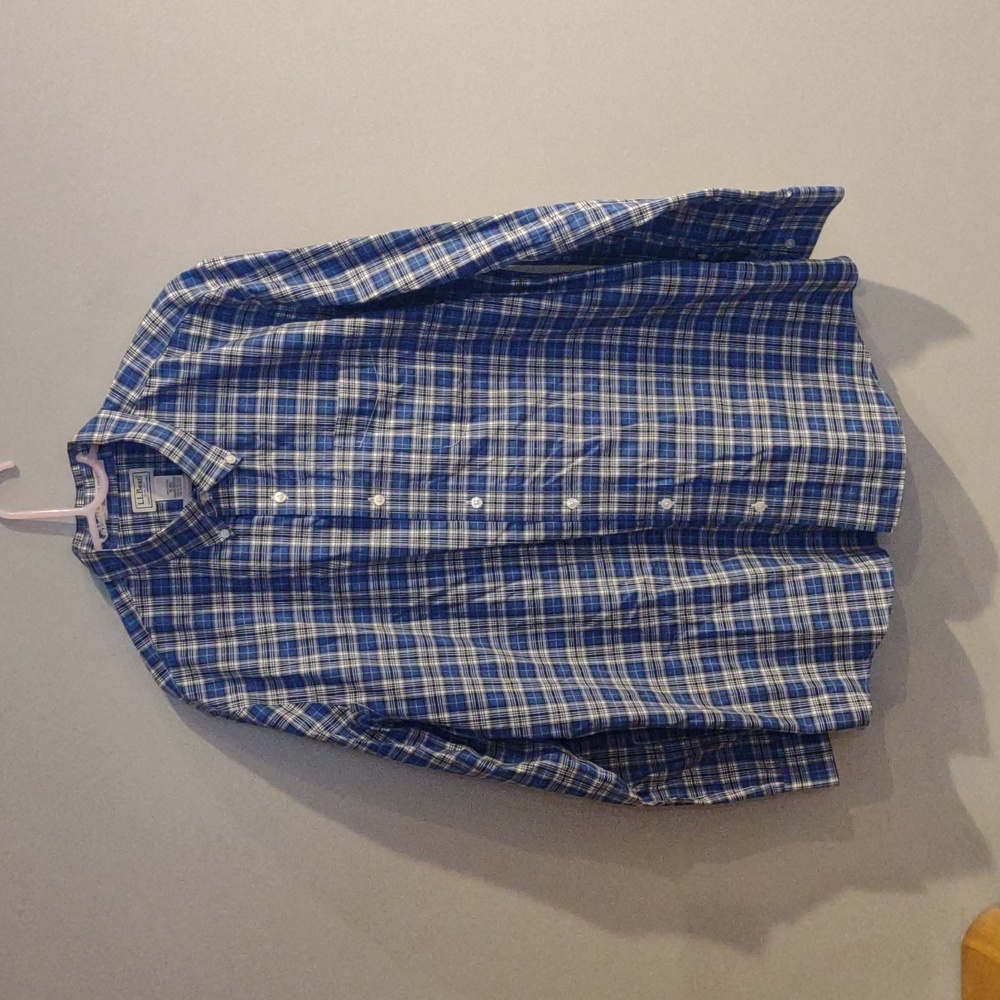 LL Bean means Xlarge slightly fitted blue black white plaid button down shirt